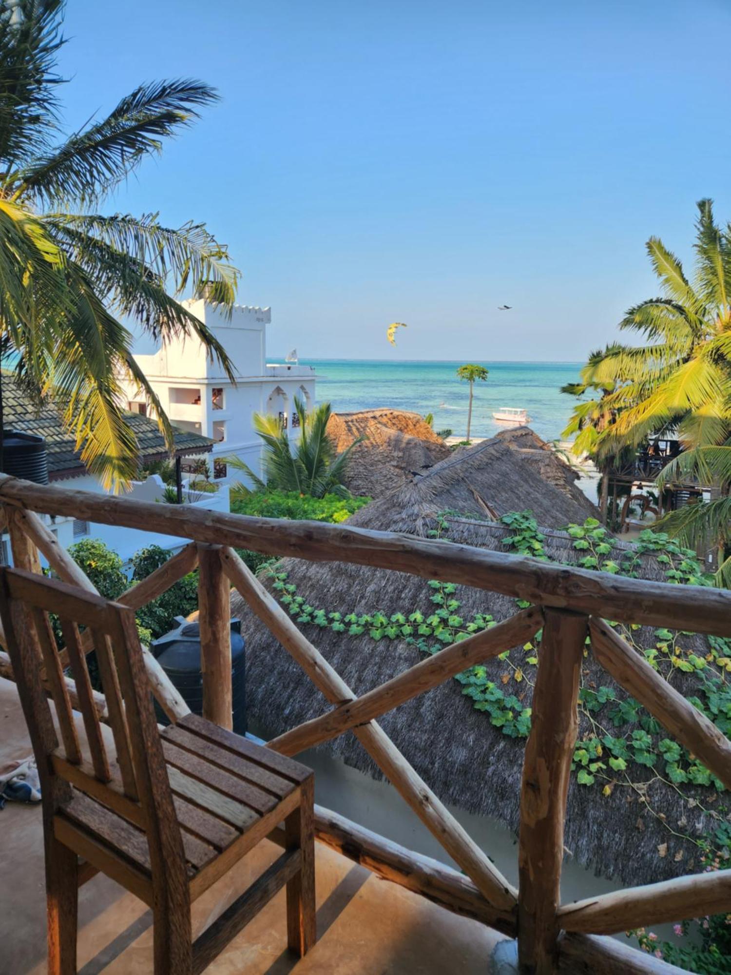Two Palms Hotel Jambiani  Ngoại thất bức ảnh