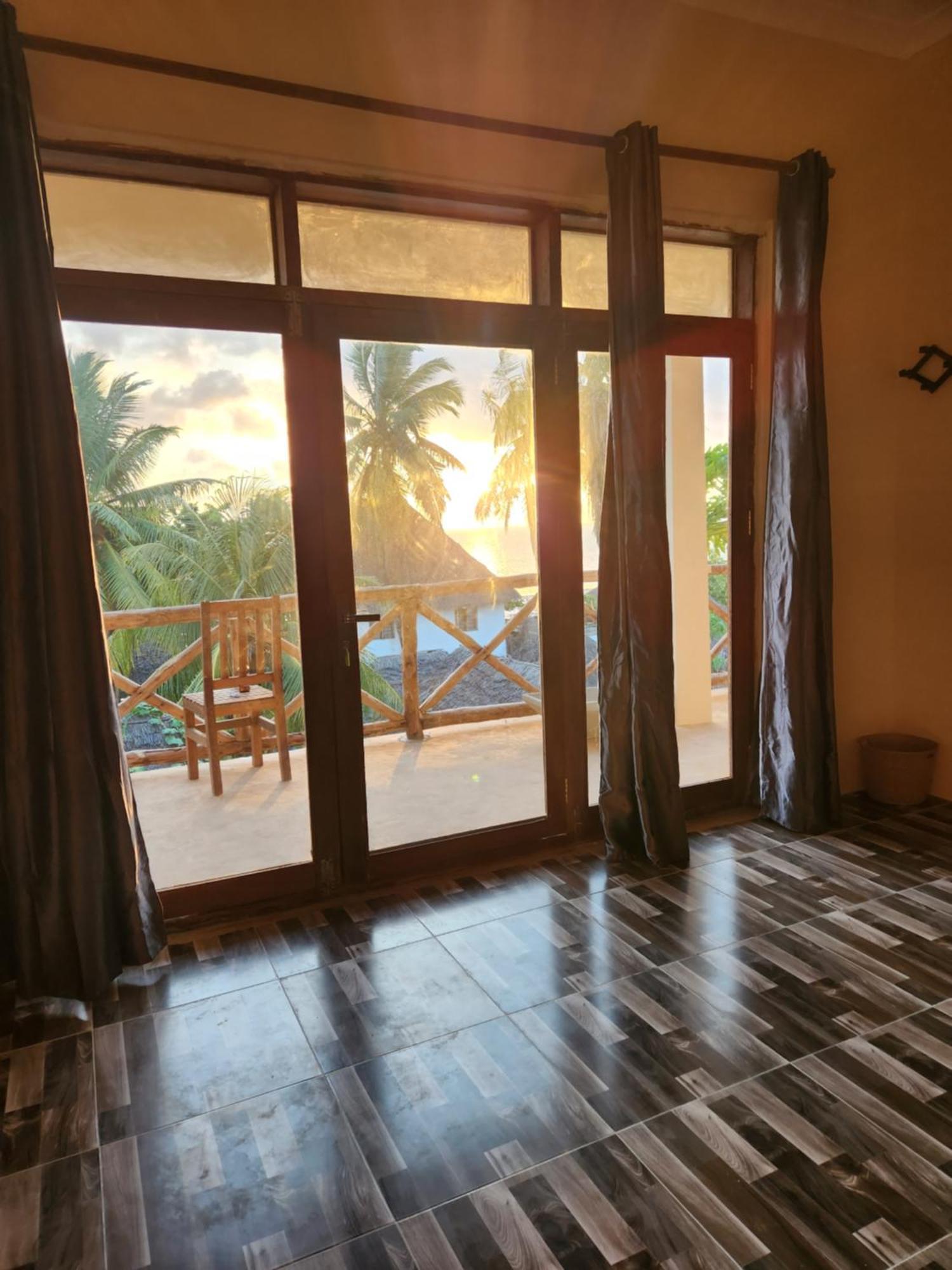 Two Palms Hotel Jambiani  Ngoại thất bức ảnh